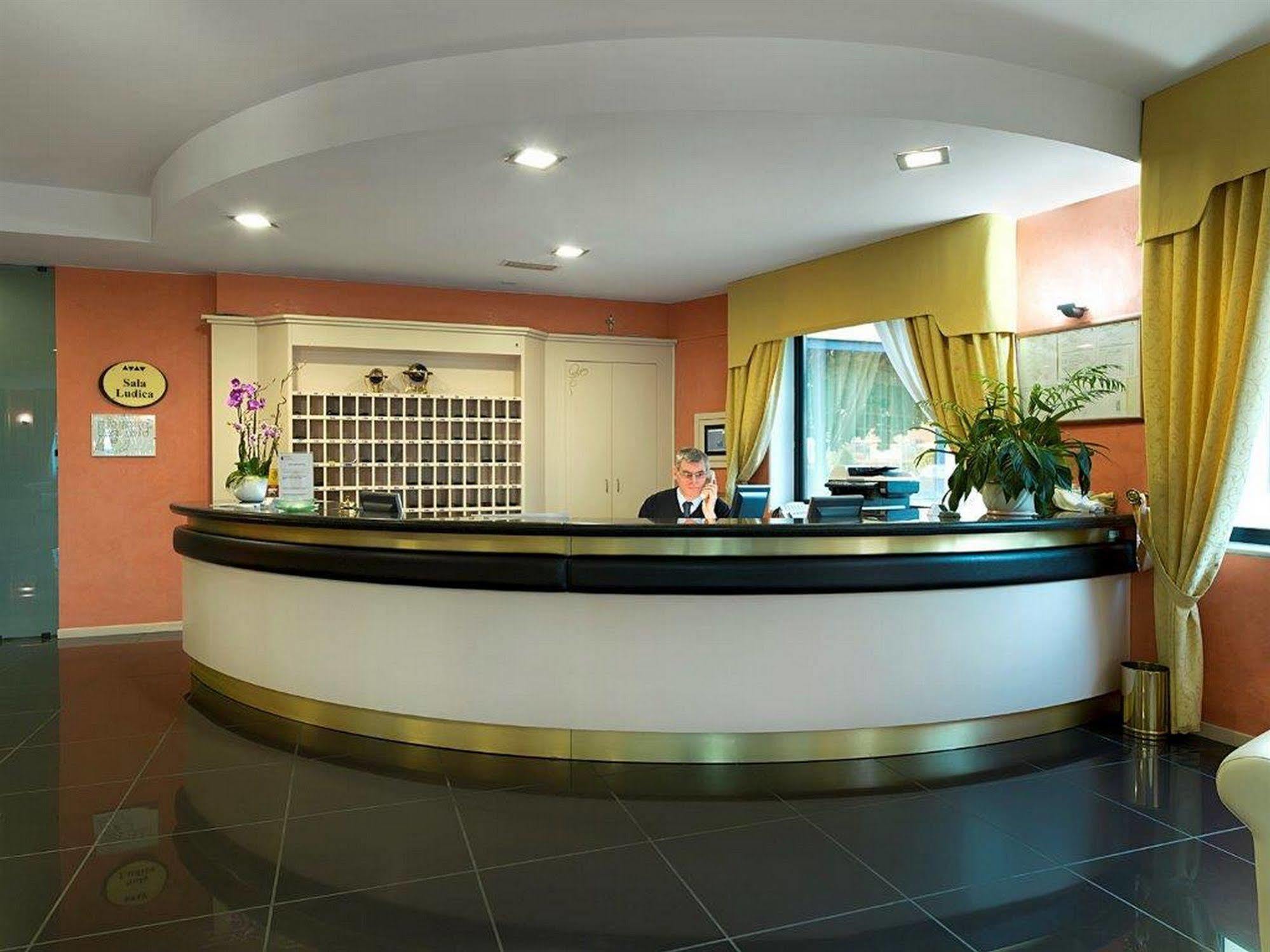 Hotel Bifi Casalmaggiore Exterior photo